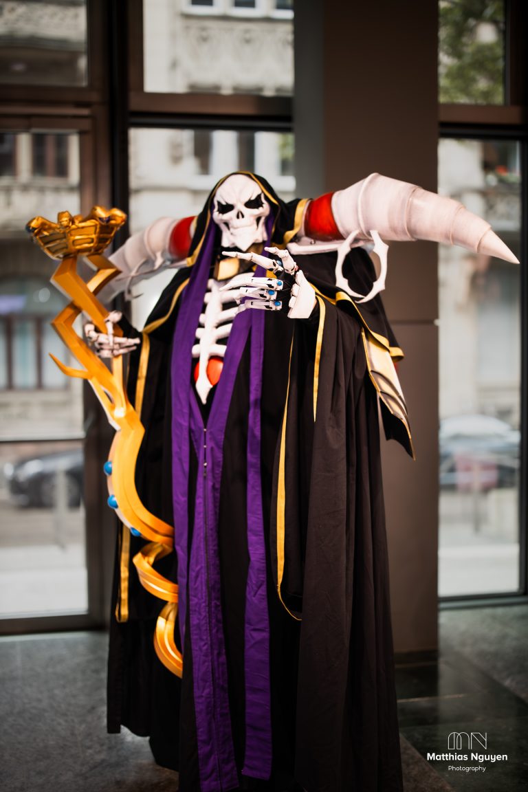 Overlord - Ainz Ooal Gown