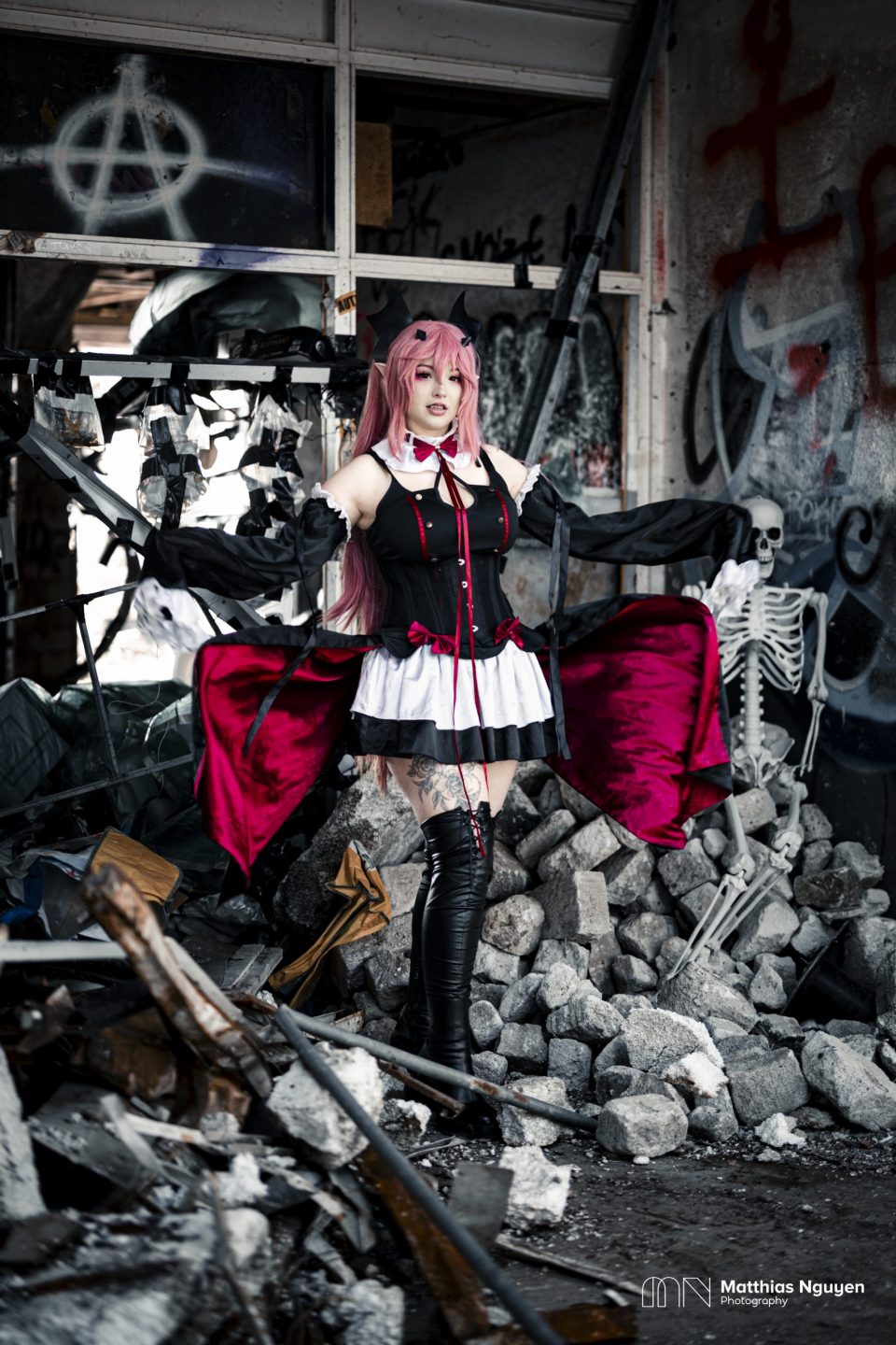 2024_MNP_Cosplay_Krul Tepes_by_baron.cosplay (1)