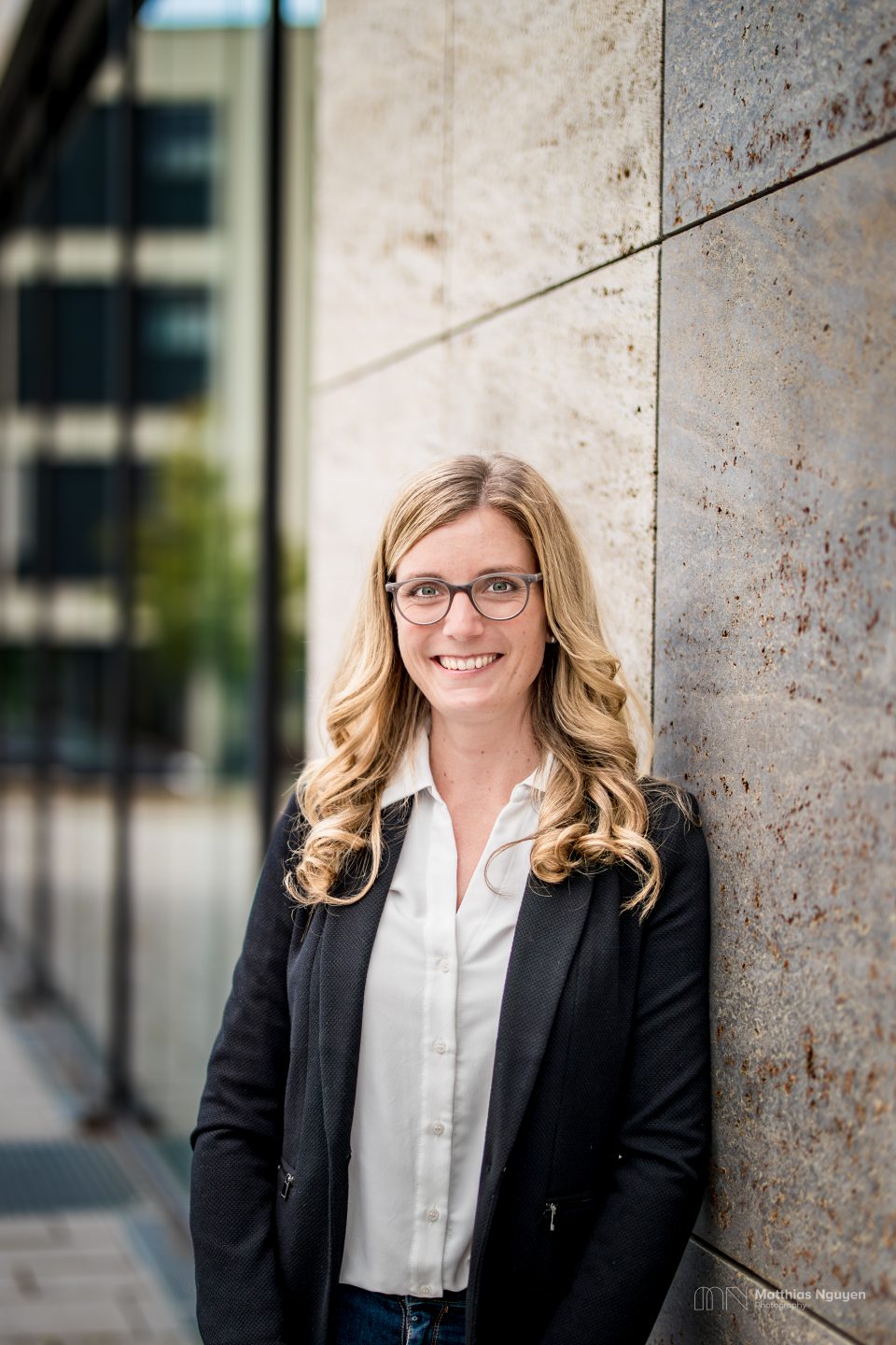 Business Shooting_remake – Laura Müller (2)